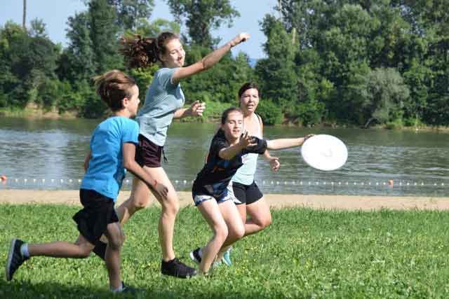 Kids play games in Slavonski Brod